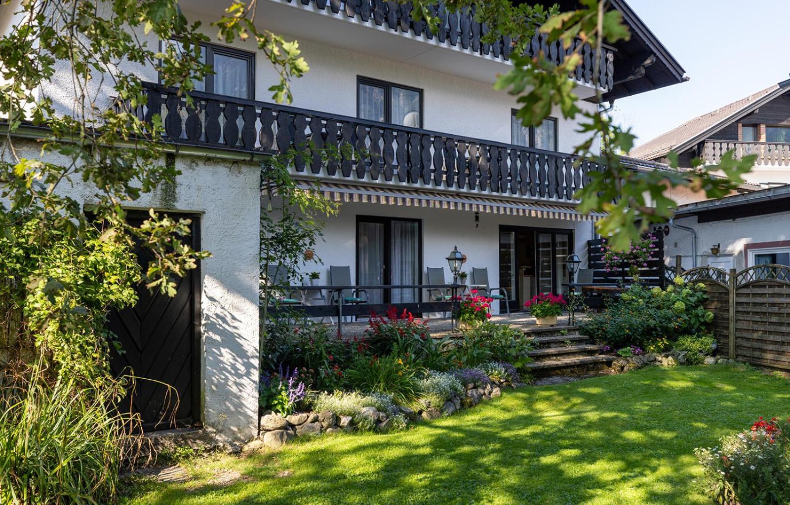 Hotel Alpenhof Oberau (Garmisch-Partenkirchen) Exterior foto